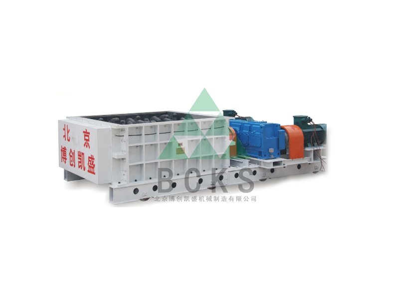 2PLF140系列齒輥分(fēn)級破碎機